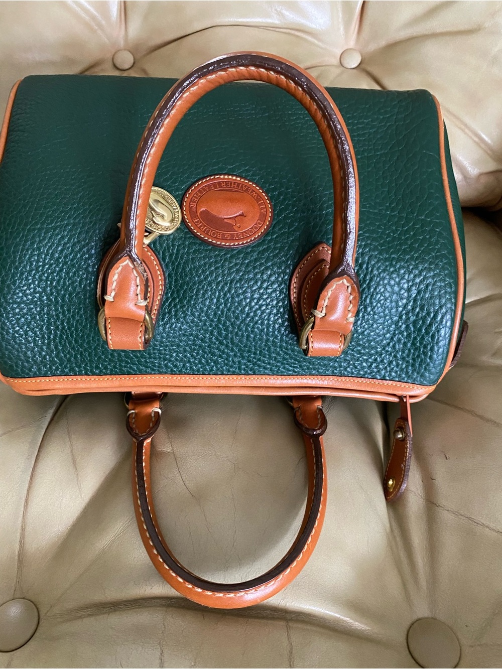 LKNW Dooney & Bourke Vintage R28 Satchel Top Handle All Weather Leather Ivy - Picture 8 of 16
